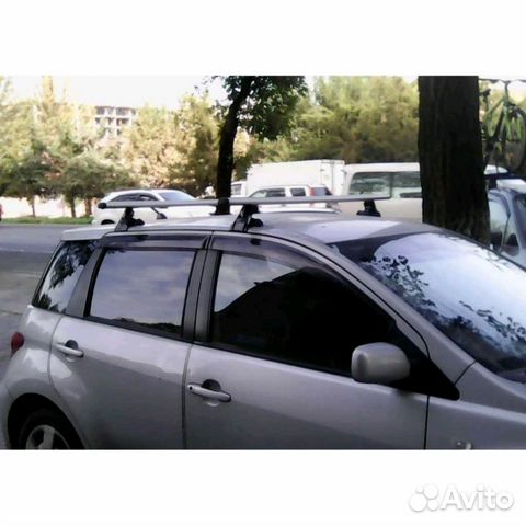 Багажник на крышу для Toyota Ist (правый руль) Багажник на крышу для Toyota Ist (правый руль)