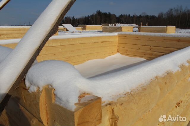 Сруб 4х5+2 метра веранда рубка в лапу с сборкой
