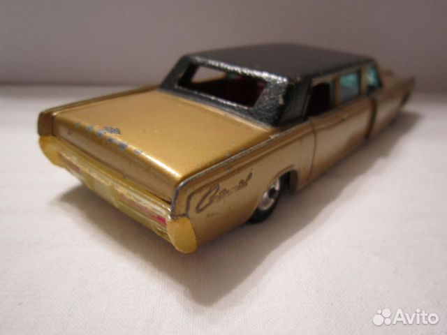 Corgi toys №262. Lincoln Continental