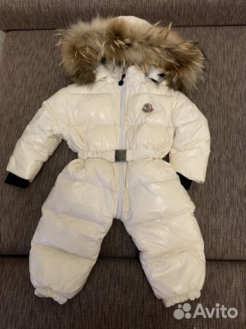 Комбинезон на пуху с натуральным мехом moncler Комбинезон на пуху с натуральным мехом moncler
