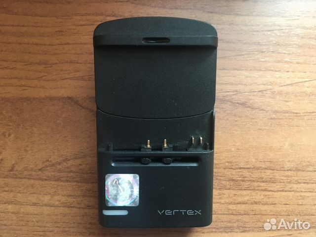 Зарядное устройство Vertex для аккумуляторов