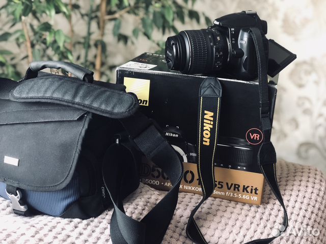 Зеркальный фотоаппарат Nikon D5000 18-55 VR Kit