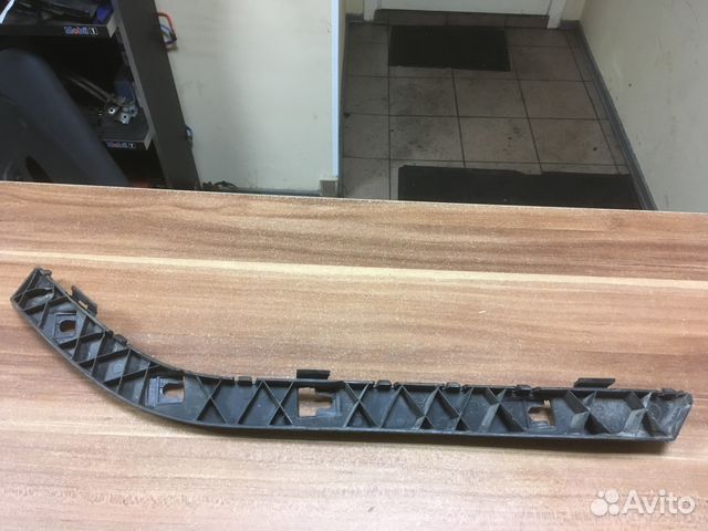 Кронштейн задний правый Hyundai Solaris SED