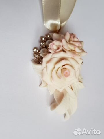 Нежно-розовый кулон на свадьбу, выпускной Нежно-розовый кулон на свадьбу, выпускной