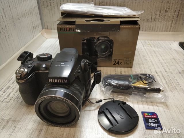 Fujifilm FinePix S4200