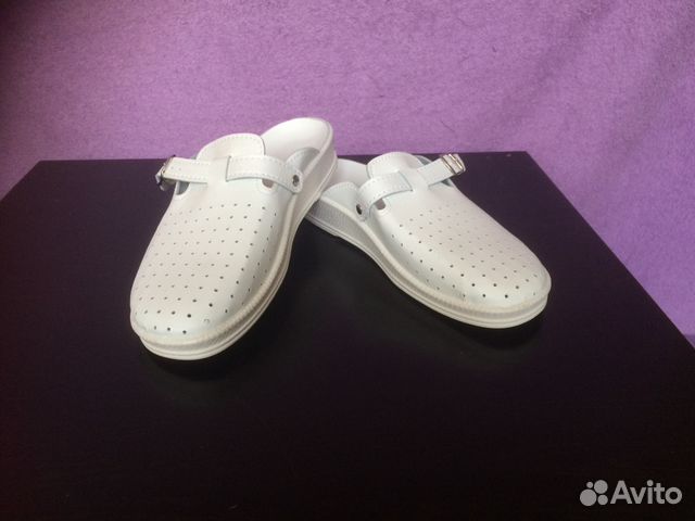 Новые Сабо медицинские из искусственной кожи