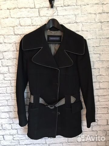 Пальто Trussardi оригинал Пальто Trussardi оригинал