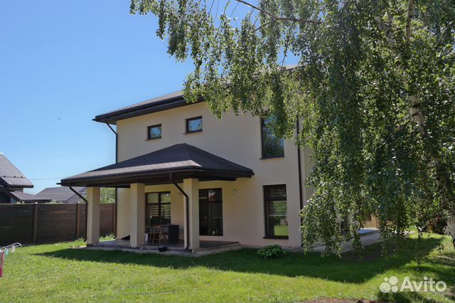 Дом 185 м² на участке 14.2 сот. Дом 185 м² на участке 14.2 сот.
