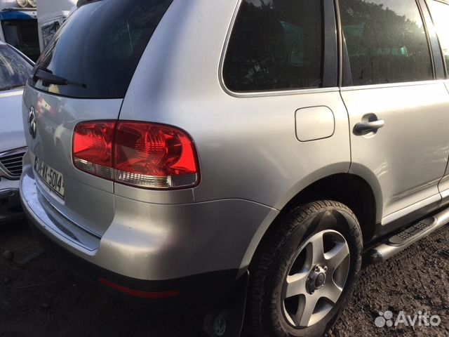 Дверь капот фара бампер Volkswagen Touareg 2004