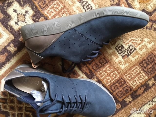 Новые кожаные кроссовки M& S размер 38,5 на полную Новые кожаные кроссовки M& S размер 38,5 на полную