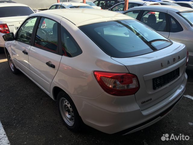 LADA Granta 1.6 МТ, 2019