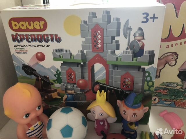 Набор игрушек, книжек, развивашек