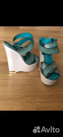 Сандали Louis Vuitton