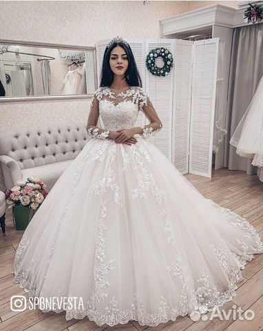 Свадебное платье