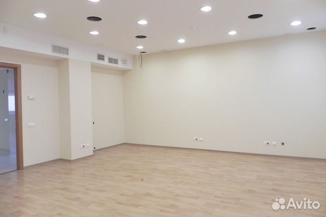 Офисное помещение, 2093 м²