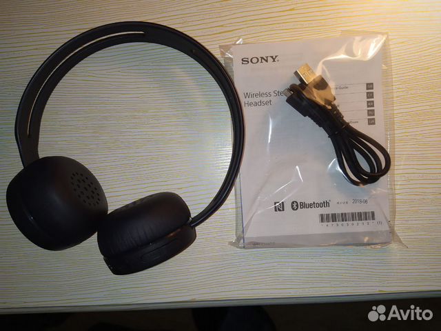 Беспроводные наушники Sony WH-CH400B Беспроводные наушники Sony WH-CH400B