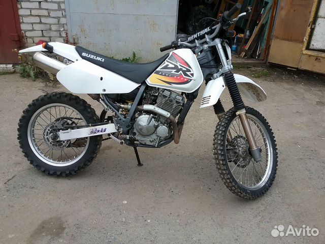 Suzuki DR 250