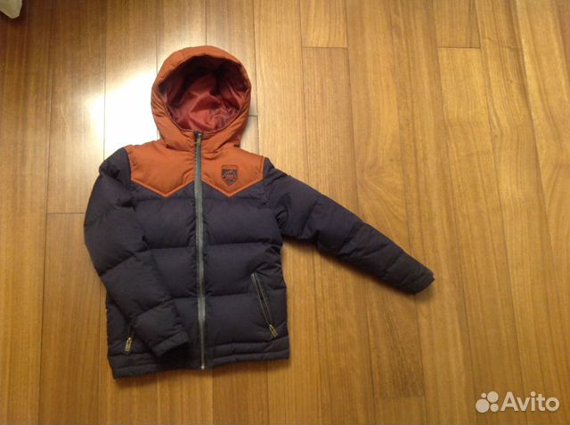 Пуховик Vans на мальчика 10 лет Пуховик Vans на мальчика 10 лет