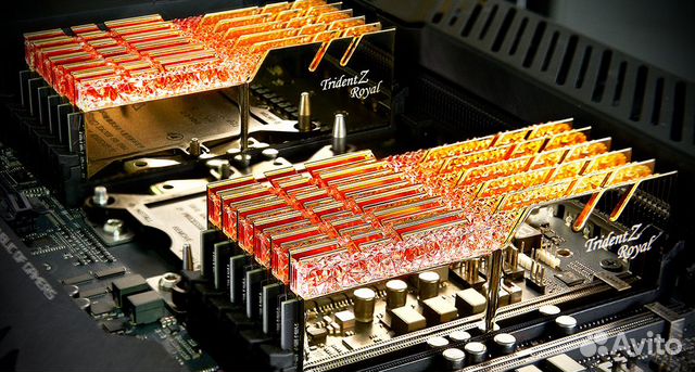 DDR4 G.skill trident Z royal Gold 3000Mhz 3200Mhz DDR4 G.skill trident Z royal Gold 3000Mhz 3200Mhz
