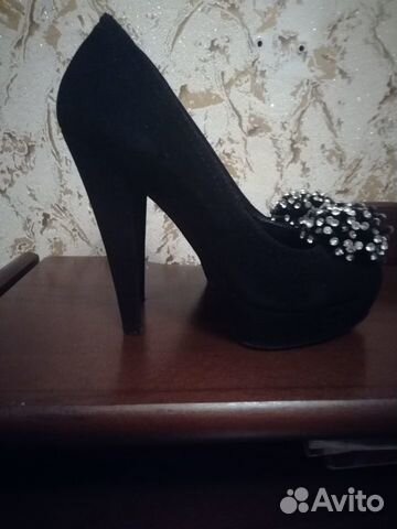 Женские вечерние туфли Женские вечерние туфли