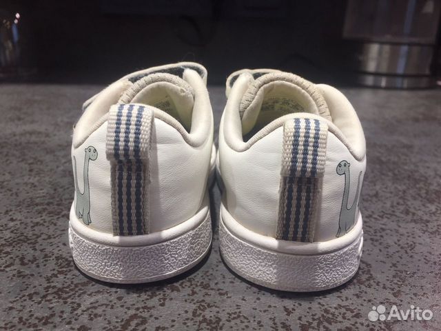 Кроссовки Adidas Кроссовки Adidas