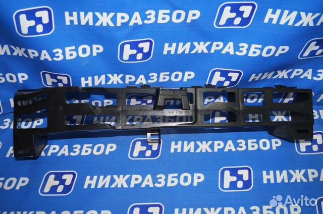 Усилитель бампера передний Renault Duster