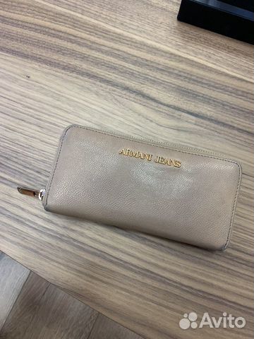 Продам кошелёк Armani Jeans Продам кошелёк Armani Jeans