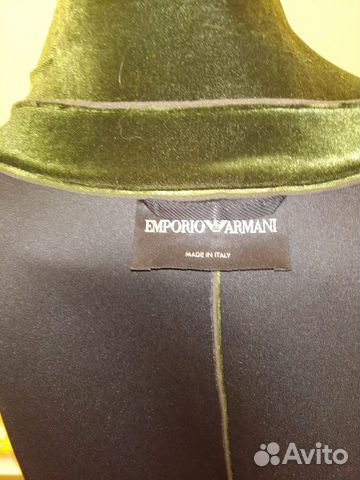 Зеленое пальто неопрен Emporio Armani оригинал Зеленое пальто неопрен Emporio Armani оригинал