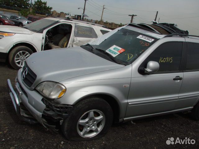Выпускной коллектор Mercedes ML320 W163 Выпускной коллектор Mercedes ML320 W163