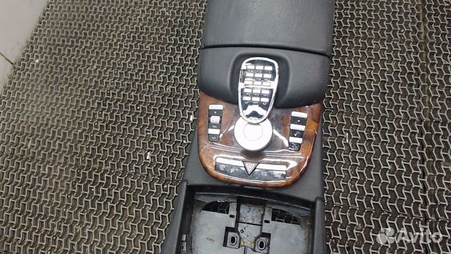 Консоль салона (кулисная часть) Mercedes S W221, 2