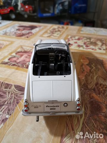 1:18 Nissan Datsun Fairlady 2000 Sr311 Autoart