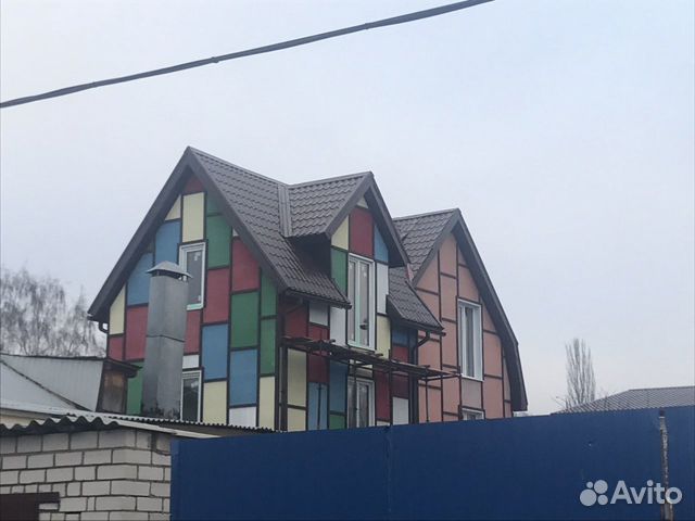 Дом 200 м² на участке 3 сот.