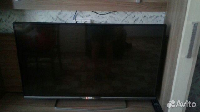 Телевизор смарт тв 3д philips 42 дюйма с подсвет Телевизор смарт тв 3д philips 42 дюйма с подсвет