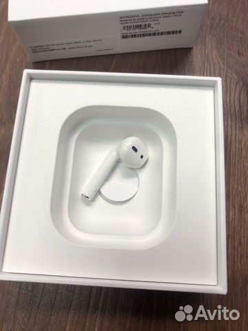 Наушники AirPods 2 левый/правый/зарядный бокс Наушники AirPods 2 левый/правый/зарядный бокс