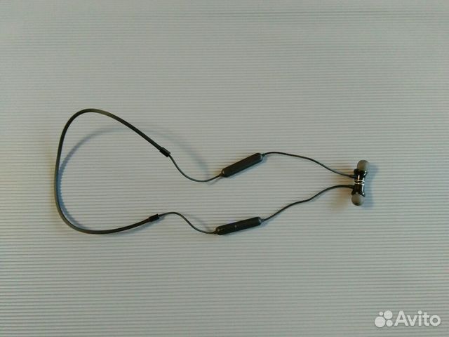 Беспроводные bluetooth наушники (новые)