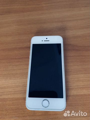 Телефон iPhone