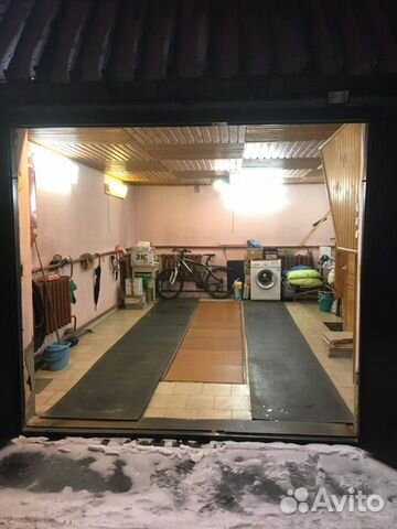 Гараж, > 30 м²