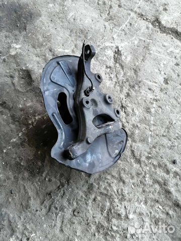 Поворотный кулак правый Mercedes C-klasse W203 203 Поворотный кулак правый Mercedes C-klasse W203 203