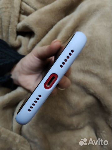 Чехлы на iPhone 11 и 11 Pro Чехлы на iPhone 11 и 11 Pro