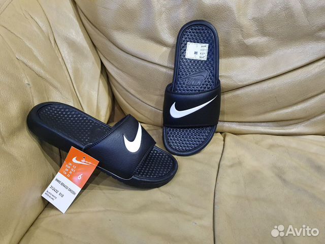 Шлепки -сланцы Nike новые детские 36.5 р Шлепки -сланцы Nike новые детские 36.5 р