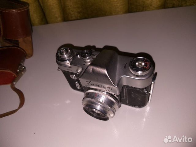 Ретро фотоаппарат Зенит 3М Ретро фотоаппарат Зенит 3М