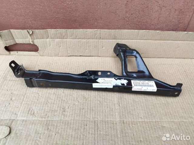 Кронштейн Toyota Land Cruiser 200 кузовной новый Кронштейн Toyota Land Cruiser 200 кузовной новый