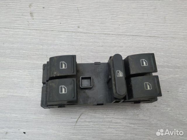 Блок стеклоподъемников 1K4959857A VW Passat (B6) 2