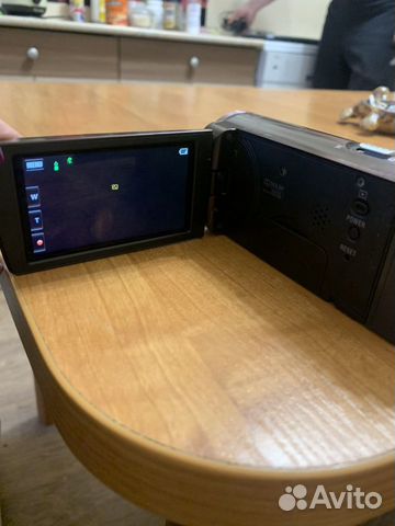 Видеокамера Sony HDR-CX250E Видеокамера Sony HDR-CX250E