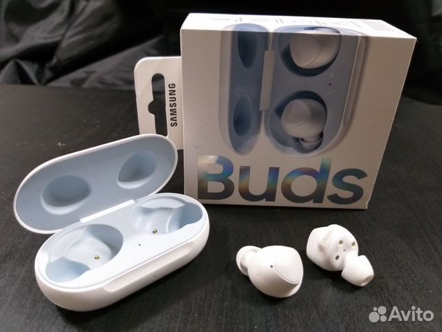Наушники SAMSUNG Galaxy Buds Наушники SAMSUNG Galaxy Buds