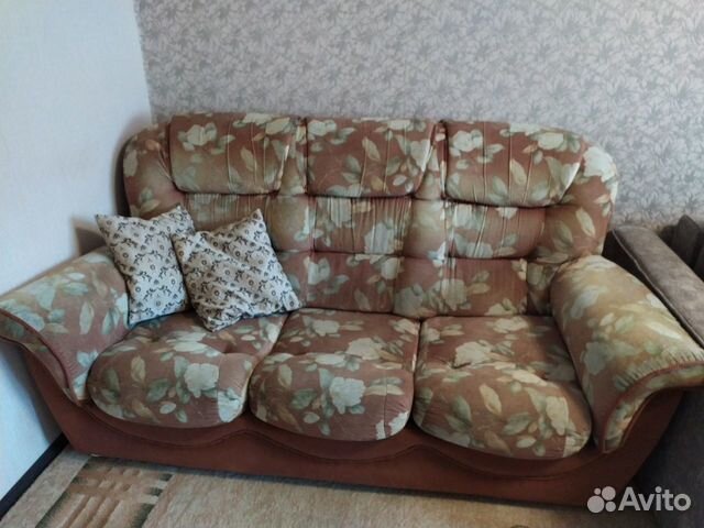 Продам диван и 2 кресла в хорошем состоянии