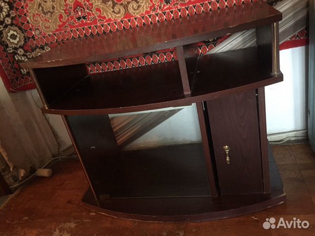 Тумба под телевизор