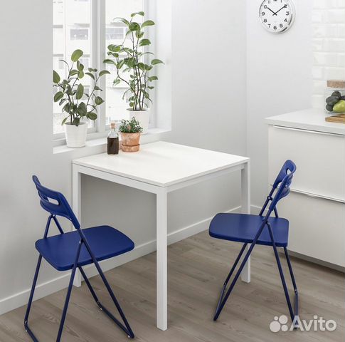Кухонный стол Кухонный стол