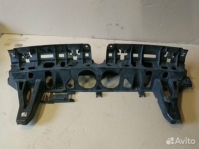 Кронштейн заднего бампера центральный BMW X5 E70