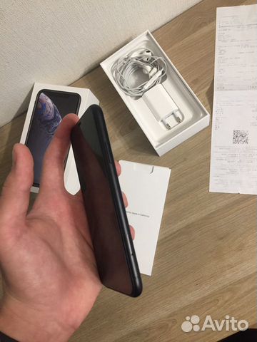 iPhone XR 64Gb